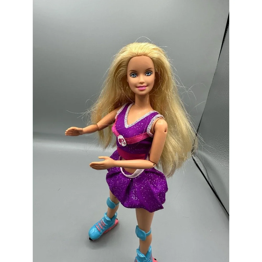 Vintage 1999 Mattel Cool Skating Barbie Doll Blonde Non Working - Picture 2 of 7